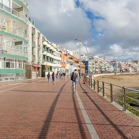 Flatguest Glass - Beach + Tv + Wifi Las Palmas de Gran Canaria